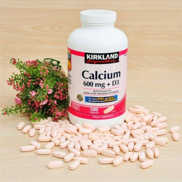 Vien-uong-bo-sung-Canxi-Kirkland-Calcium-600mg-Vitamin-D3-500-vien-nk-my